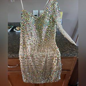 Mini dress brand Angela and Alyson size 4
